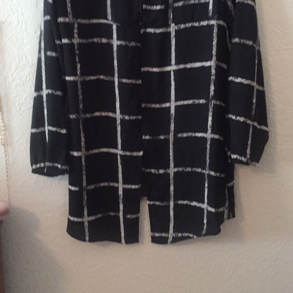 Dress - Picture 6 of 6